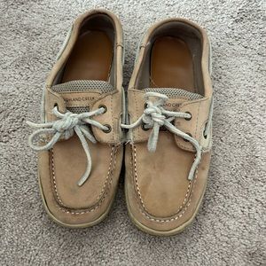 Highland Creek Boat Shoe Size 8